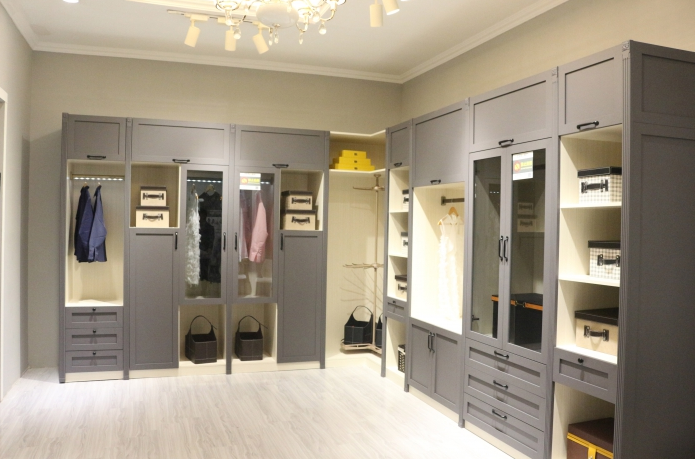 全鋁家具選購中的5大誤區(qū)！我們?nèi)绾伪苊猓? class=